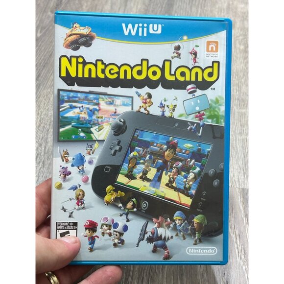 Nintendo Land Video Game DVD Nintendo Wii 2012 - Picture 1 of 6